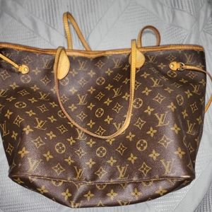 Louis Vuitton Neverfull MM